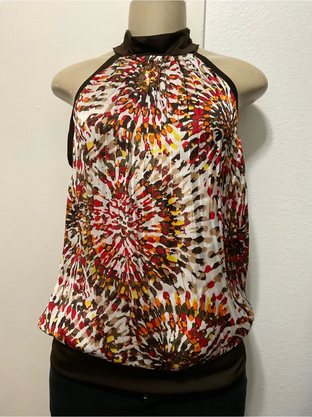 Essentials women’s Y2K Multicolor bubble hem Halter top size M